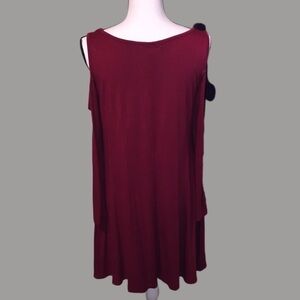Haomeili  - Dark Red shoulder cutout dress